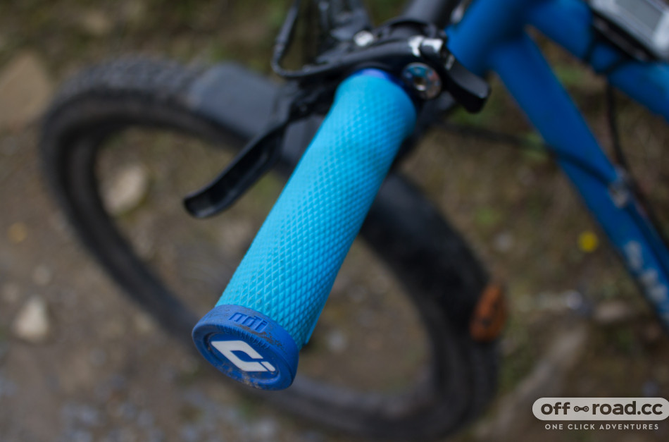 ODI Elite Flow Lock On Grips off road.cc